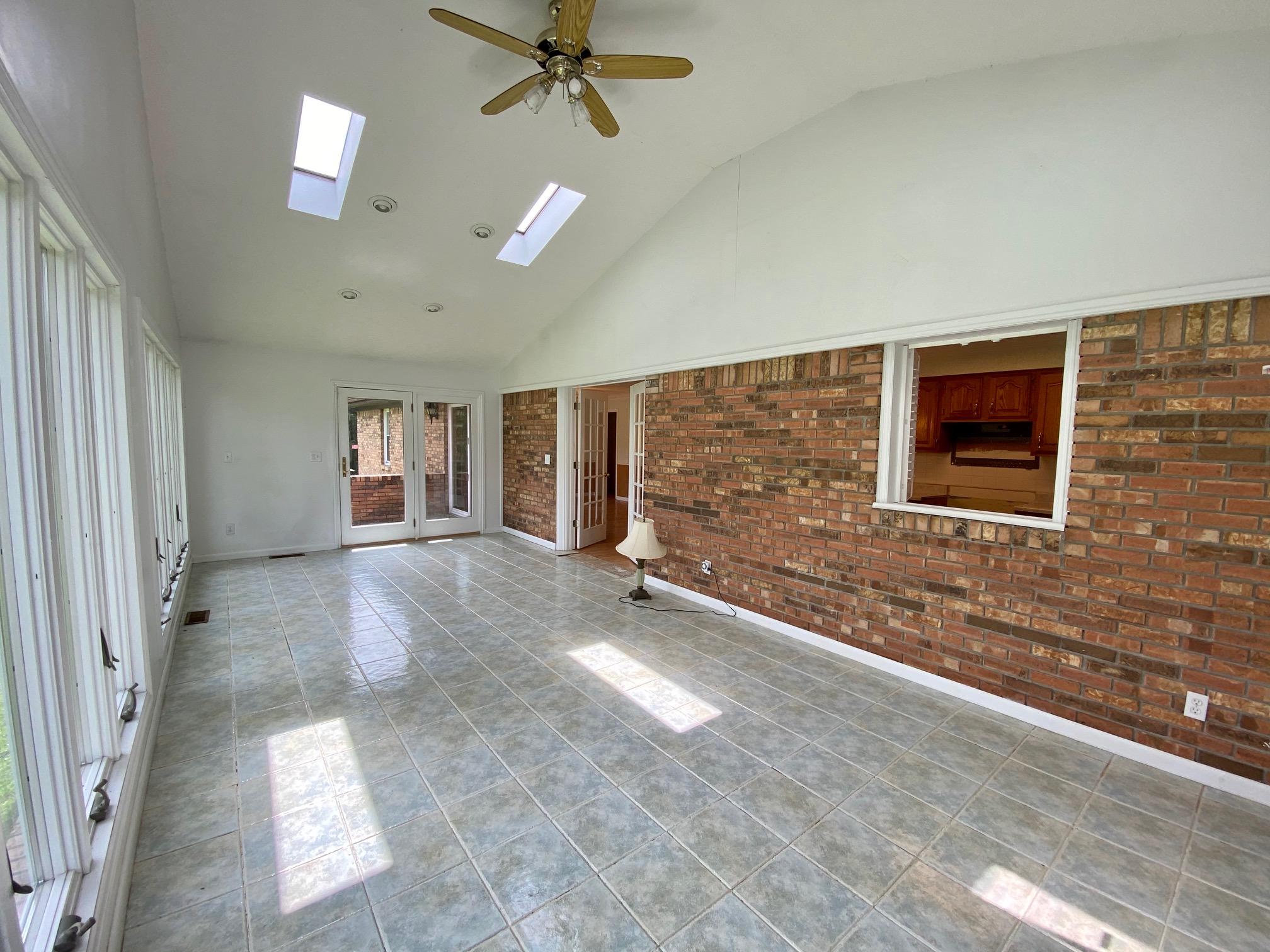4032 Dungannon Road Coeburn, VA 24230 - Photo 15 of 60 20