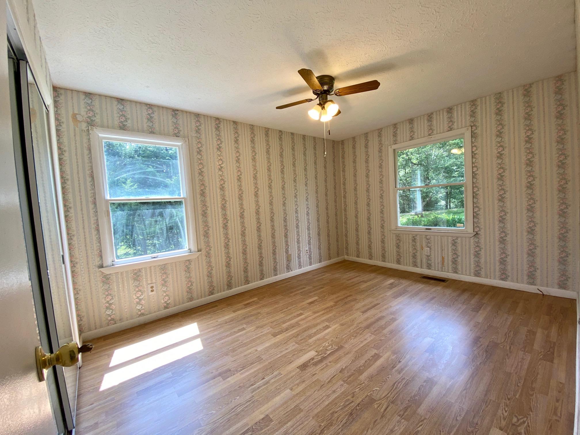 4032 Dungannon Road Coeburn, VA 24230 - Photo 27 of 60 13
