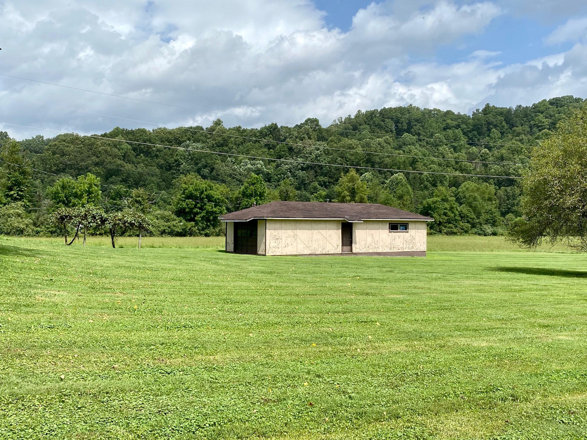 4032 Dungannon Road Coeburn, VA 24230 - Photo 44 of 60 41