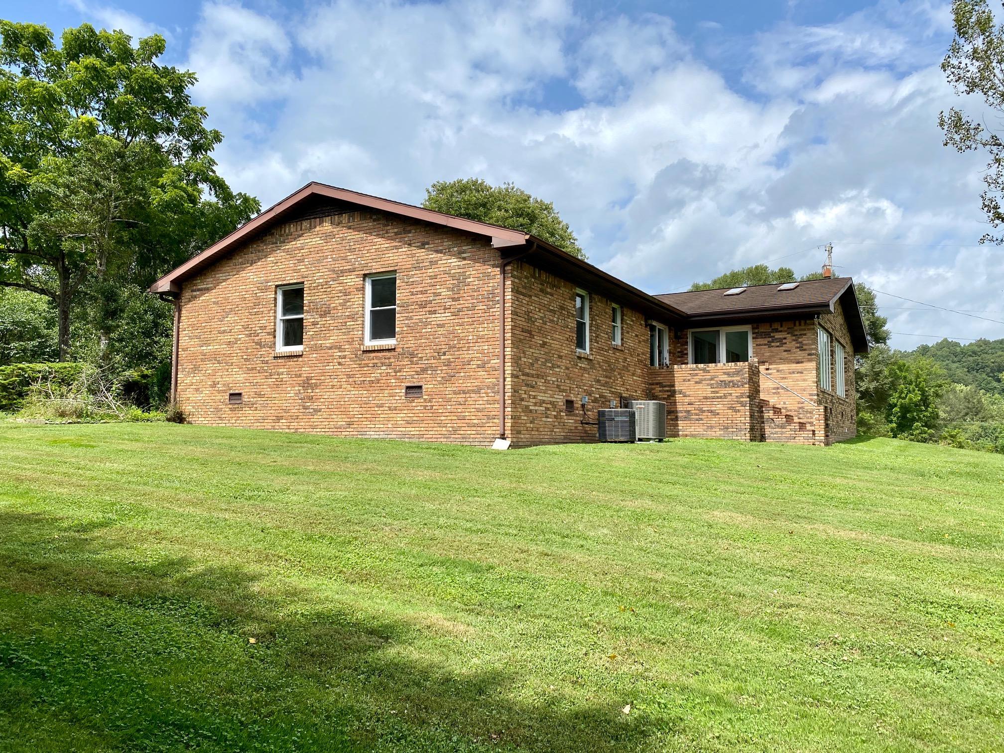 4032 Dungannon Road Coeburn, VA 24230 - Photo 51 of 60 40