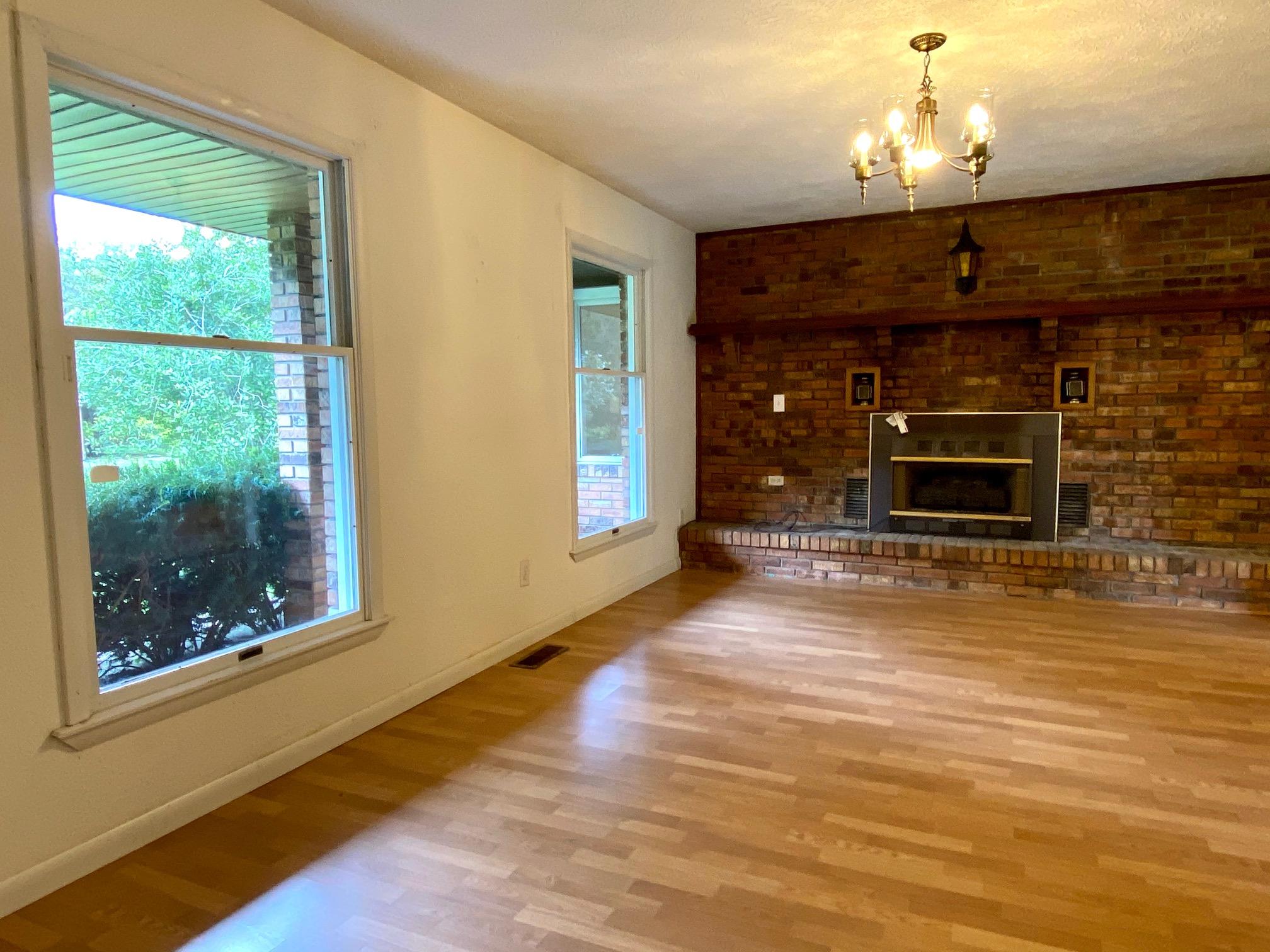 4032 Dungannon Road Coeburn, VA 24230 - Photo 6 of 60 26