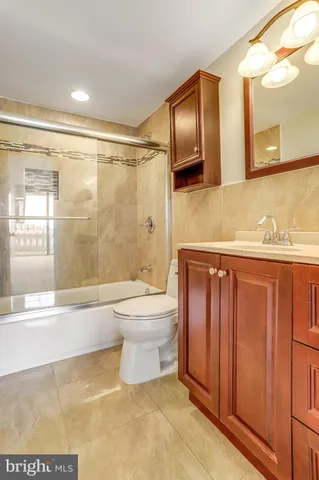 $3,100 | 6301 Stevenson Avenue, Unit 1516, Alexandria, VA 22304