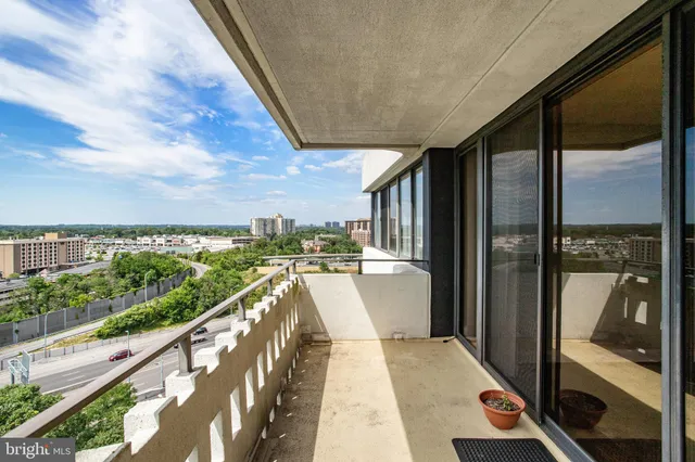 $3,100 | 6301 Stevenson Avenue, Unit 1516, Alexandria, VA 22304