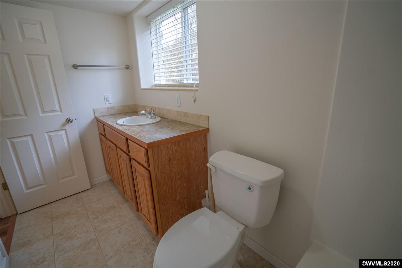 2508 Liberty Road Dallas, OR 97338 - Photo 29 of 41