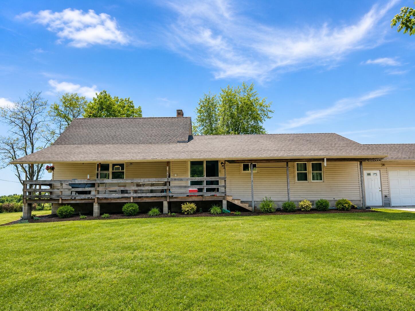 24539 Huffines Road Rockbridge, OH 43149 - Photo 2 of 2