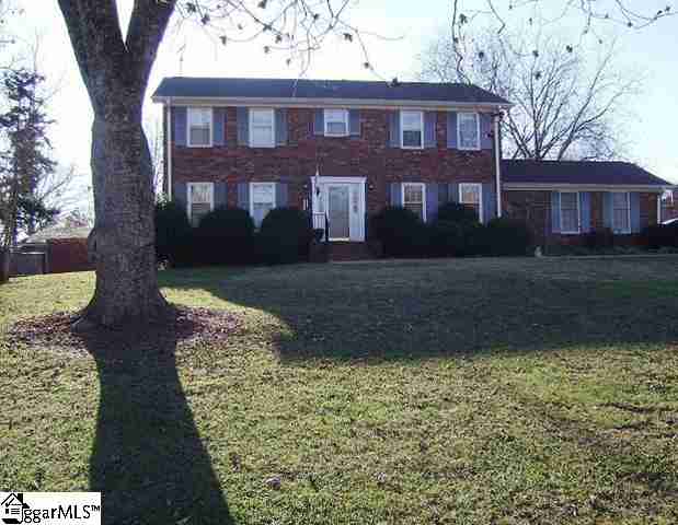 111 Timbrooke Way Easley, SC 29642 - Photo 1 of 23 Gallery Image 1