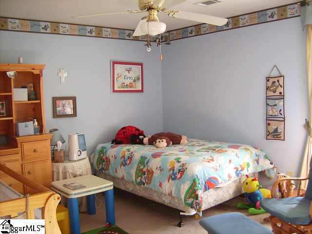 111 Timbrooke Way Easley, SC 29642 - Photo 10 of 23 Gallery Image 10