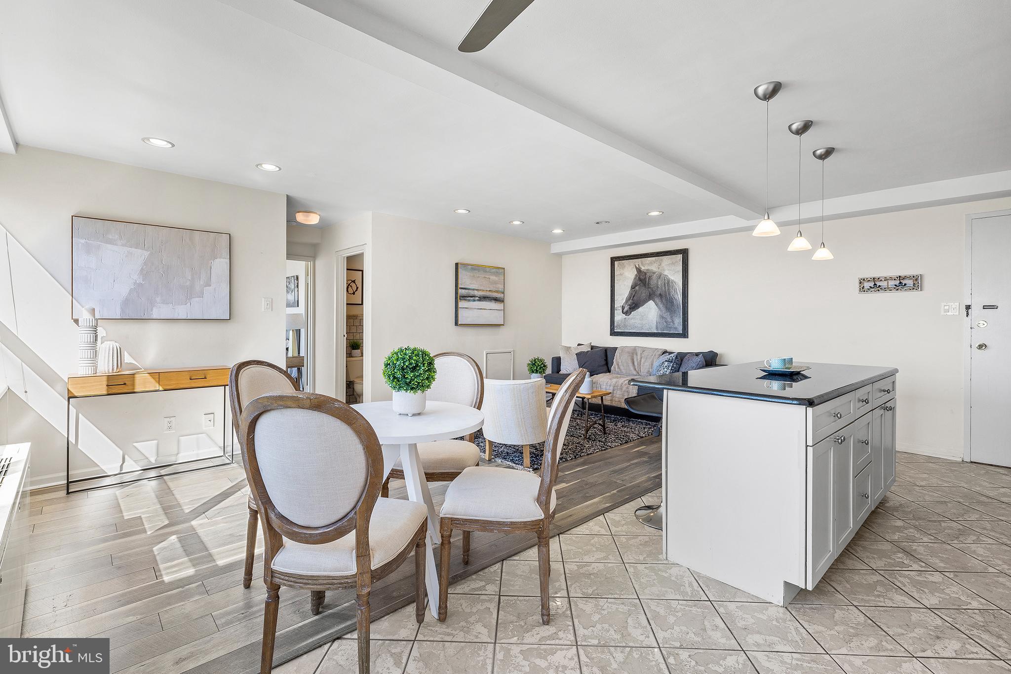 1806 Rittenhouse Square, Unit 2104 Philadelphia, PA 19103 - Photo 11 of 25