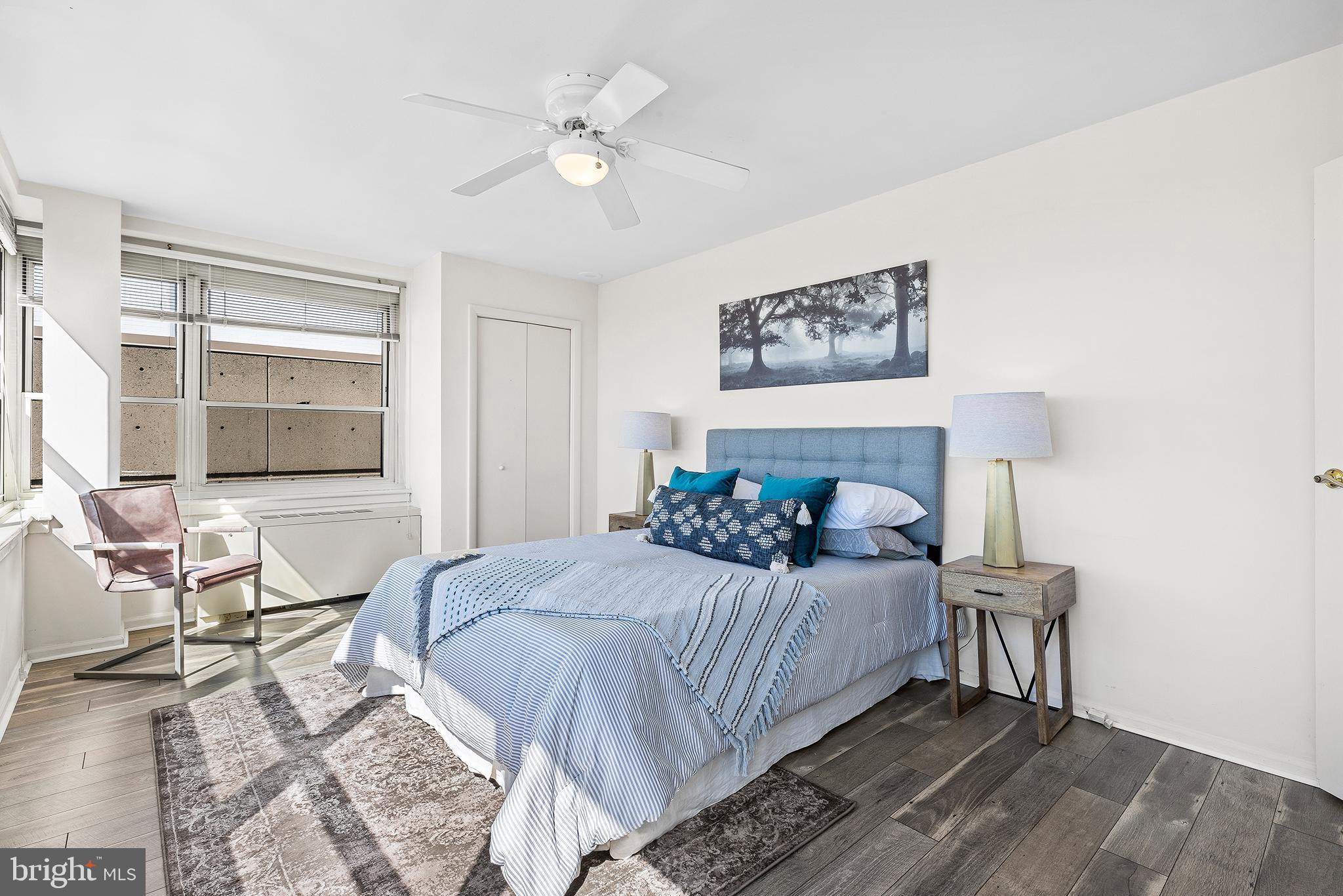 1806 Rittenhouse Square, Unit 2104 Philadelphia, PA 19103 - Photo 18 of 25