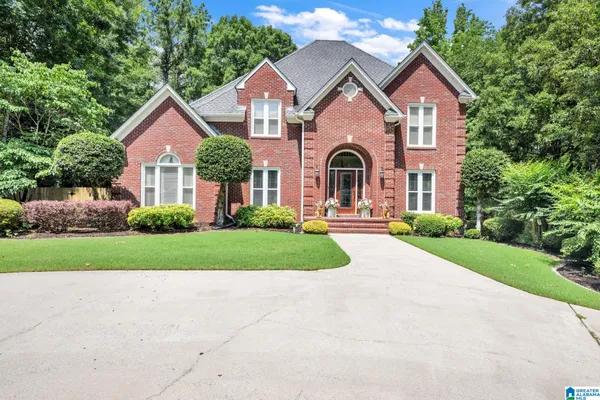 $720,000 | 102 Windsor Lane, Pelham, AL 35124