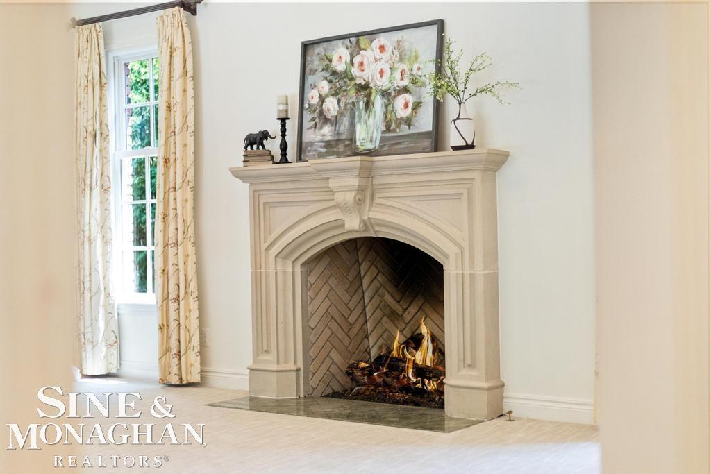 166 Touraine Road Grosse Pointe, MI 48236 - Photo 26 of 80 50112962-25.JPG