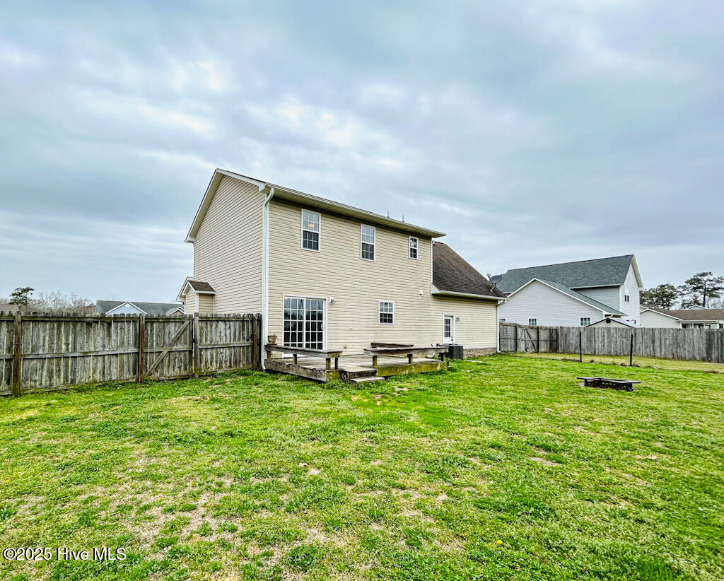 309 Springcreek Court Hubert, NC 28539 - Photo 10 of 40 IMG-6597-jpg