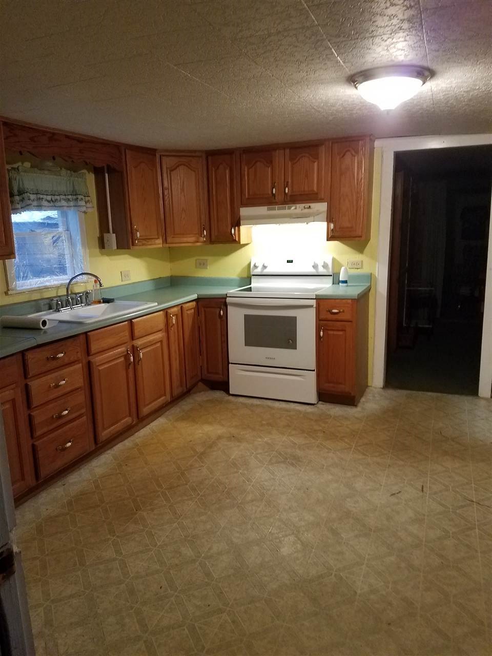72 Pittsfield Road Loudon, NH 03307 - Photo 9 of 21