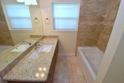 $525,430 | 1007 Blue Willow Drive, Houston, TX 77042