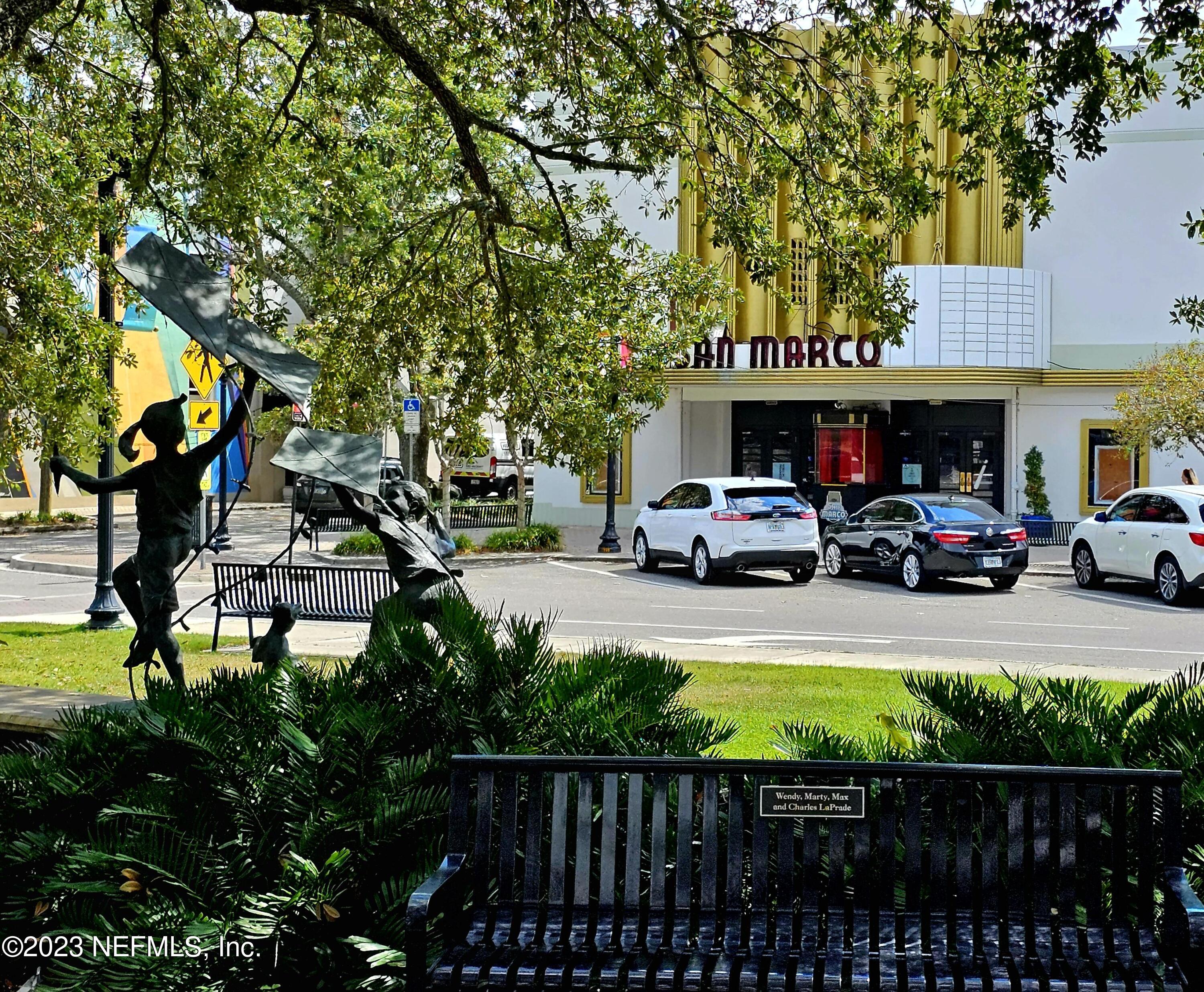 1625 Bridgeton Drive Jacksonville, FL 32207 - Photo 22 of 26 a view of a cars park in front of a building
