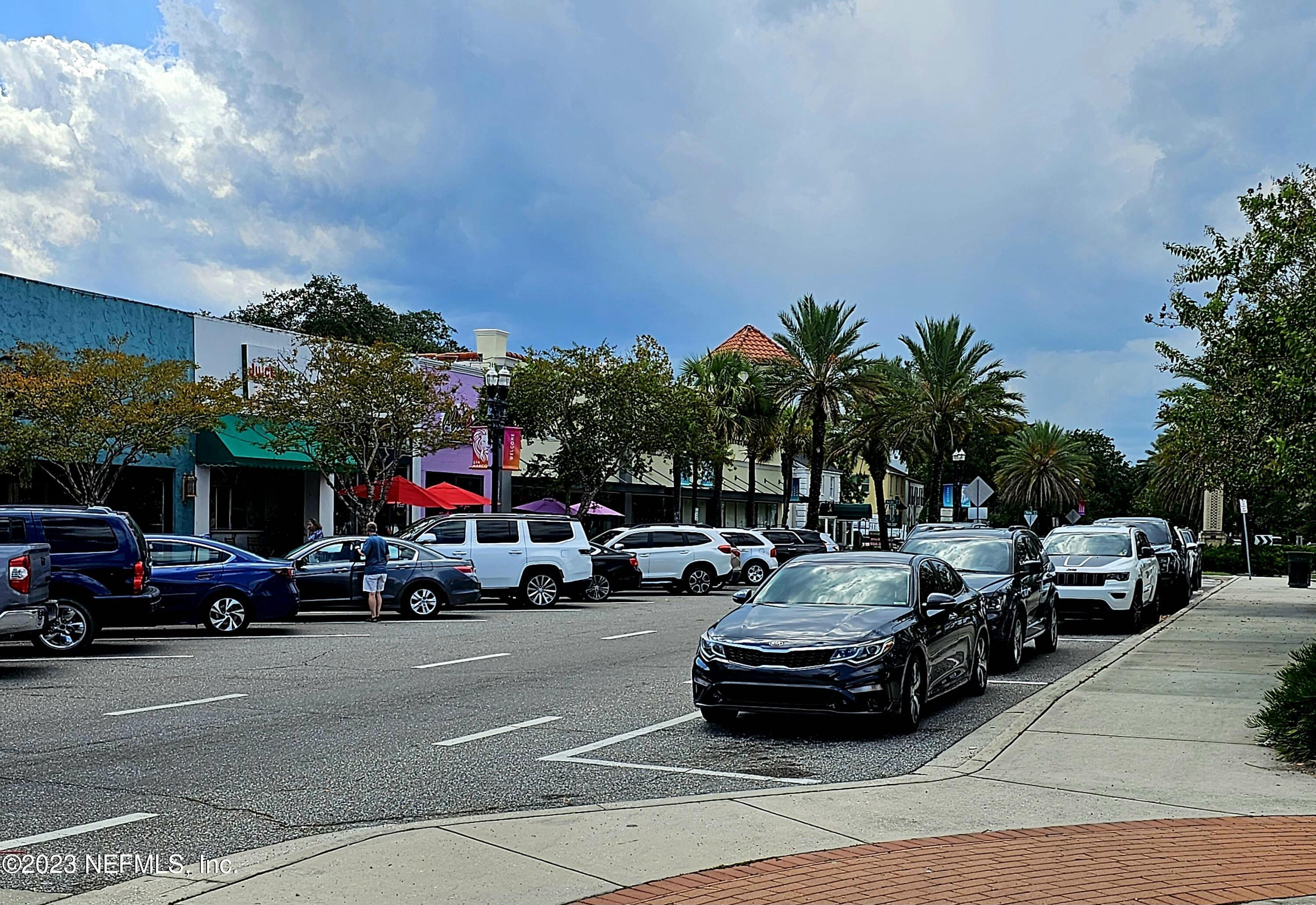 1625 Bridgeton Drive Jacksonville, FL 32207 - Photo 23 of 26 a car parked in front of a house