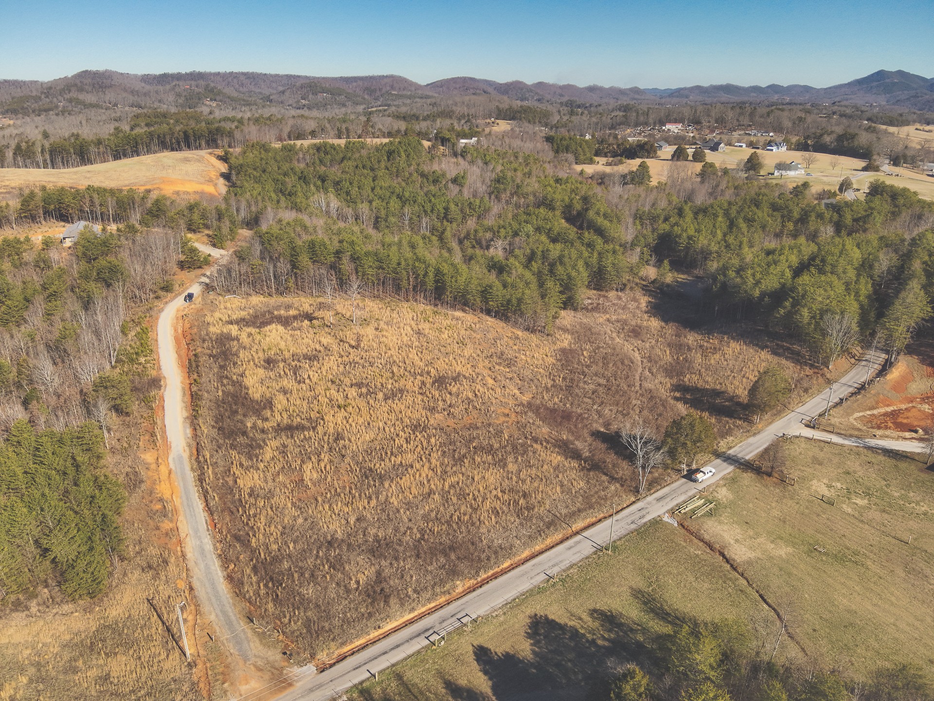 0 Curtis Road Tellico Plains, TN 37385 - Photo 22 of 30 a view of a yard from a balcony