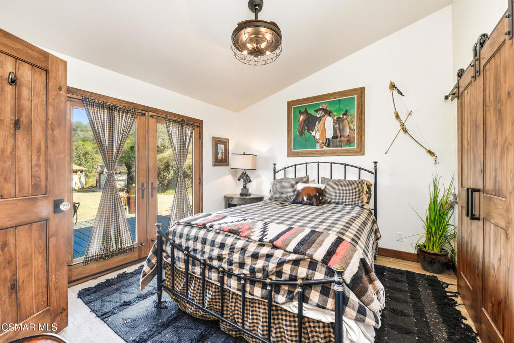 356 East Carlisle Road Thousand Oaks, CA 91361 - Photo 42 of 74
