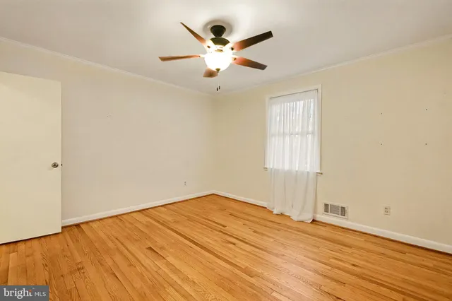 $350,000 | 8224 Laurel Drive, Parkville, MD 21234