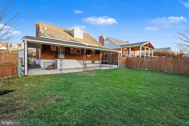 $350,000 | 8224 Laurel Drive, Parkville, MD 21234