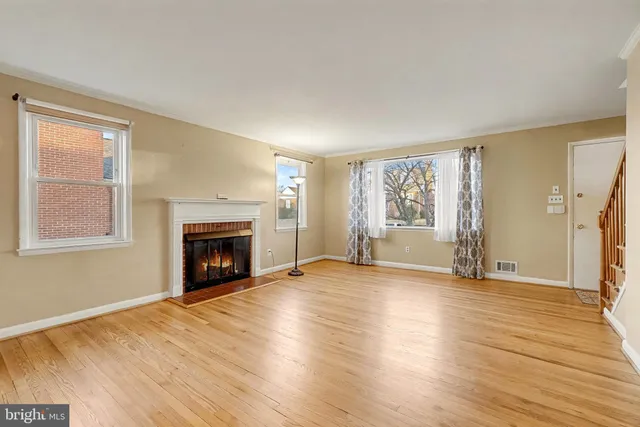 $350,000 | 8224 Laurel Drive, Parkville, MD 21234