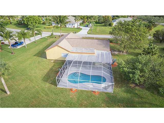 2182 Southeast Pyramid Road Port St. Lucie, FL 34952 - Photo 5 of 20 Gallery Image 5