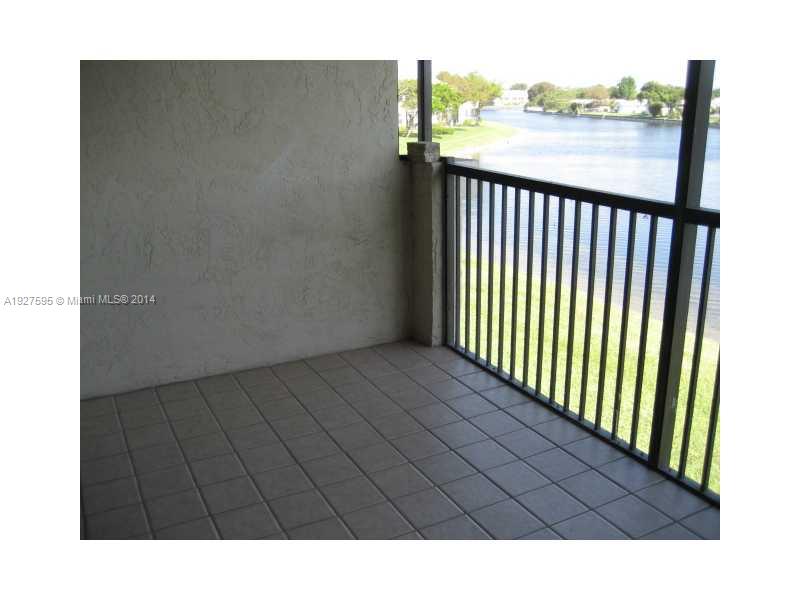 9826 West McNab Road, Unit 207 Tamarac, FL 33321 - Photo 10 of 20 Gallery Image 10