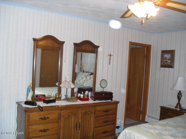 200 L R 35040 Richmondale Road Forest City, PA 18421 - Photo 16 of 35