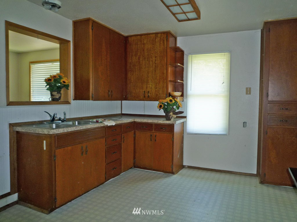 27510 Fern Bluff Road Monroe, WA 98272 - Photo 4 of 16