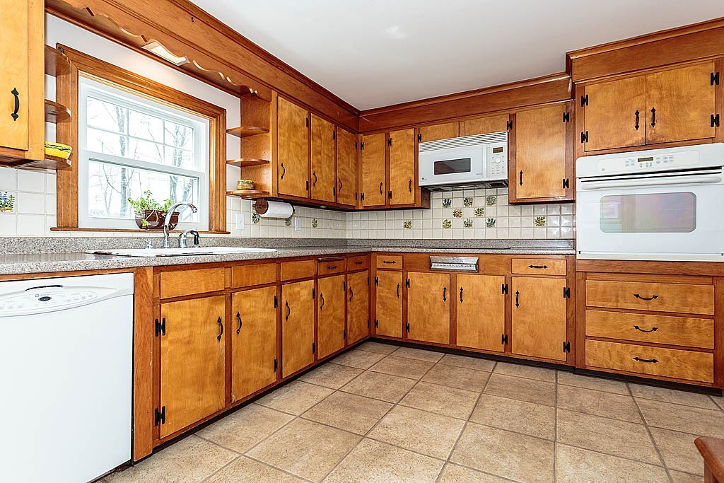 167 Channing Road Belmont, MA 02478 - Photo 6 of 17 Gallery Image 6