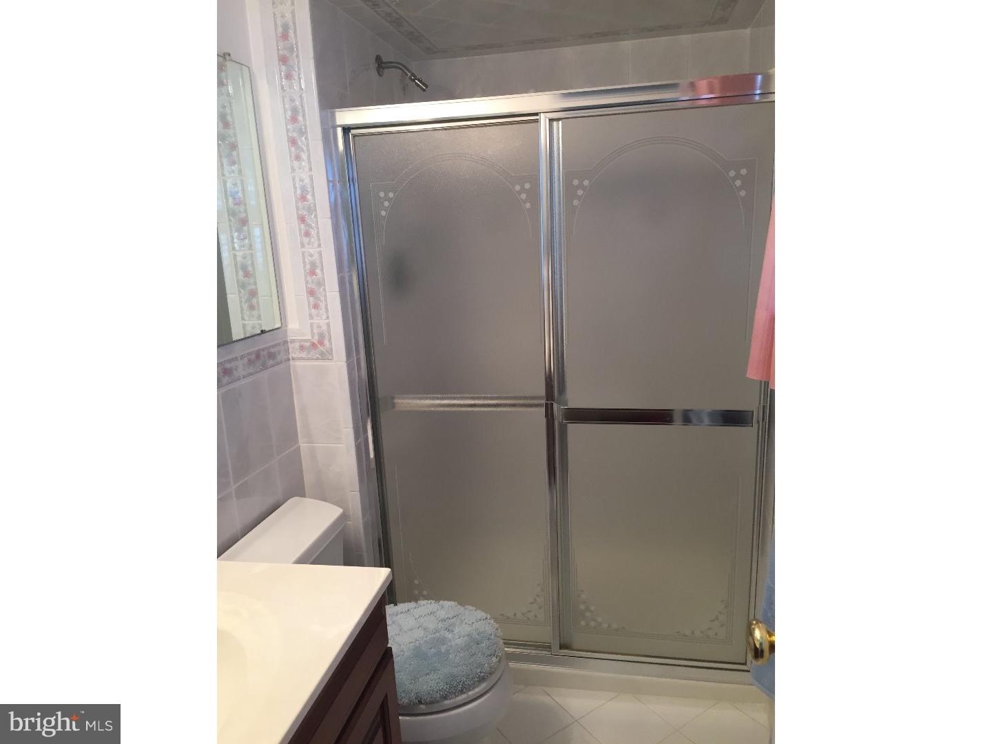 1559 Hampton Road Bensalem, PA 19020 - Photo 8 of 10