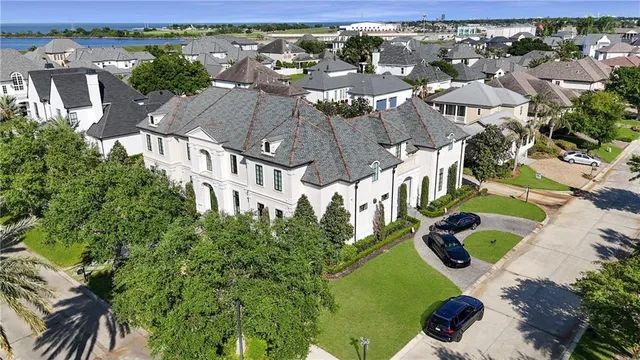 $35,000 | 12 Royal Palm Boulevard, Kenner, LA 70065