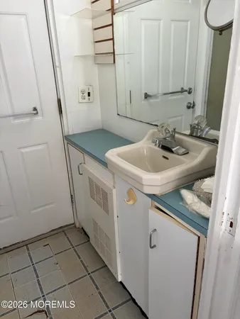 $319,900 | 10 West Rutherford Lane, Lavallette, NJ 08735