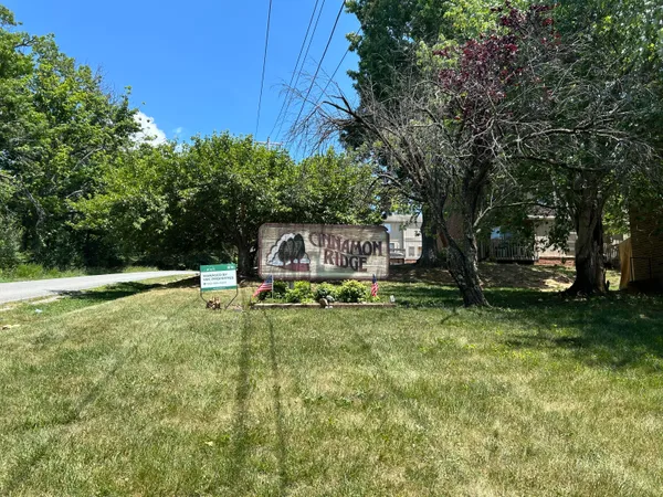 $1,200 | 5139 Overland Drive, Unit D, Roanoke, VA 24018