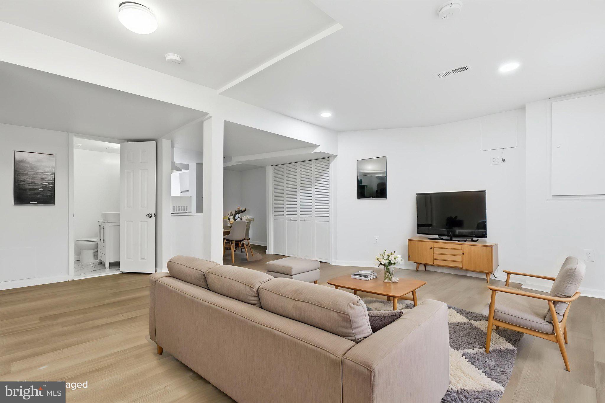 1511 Crest Road Silver Spring, MD 20902 - Photo 33 of 49
