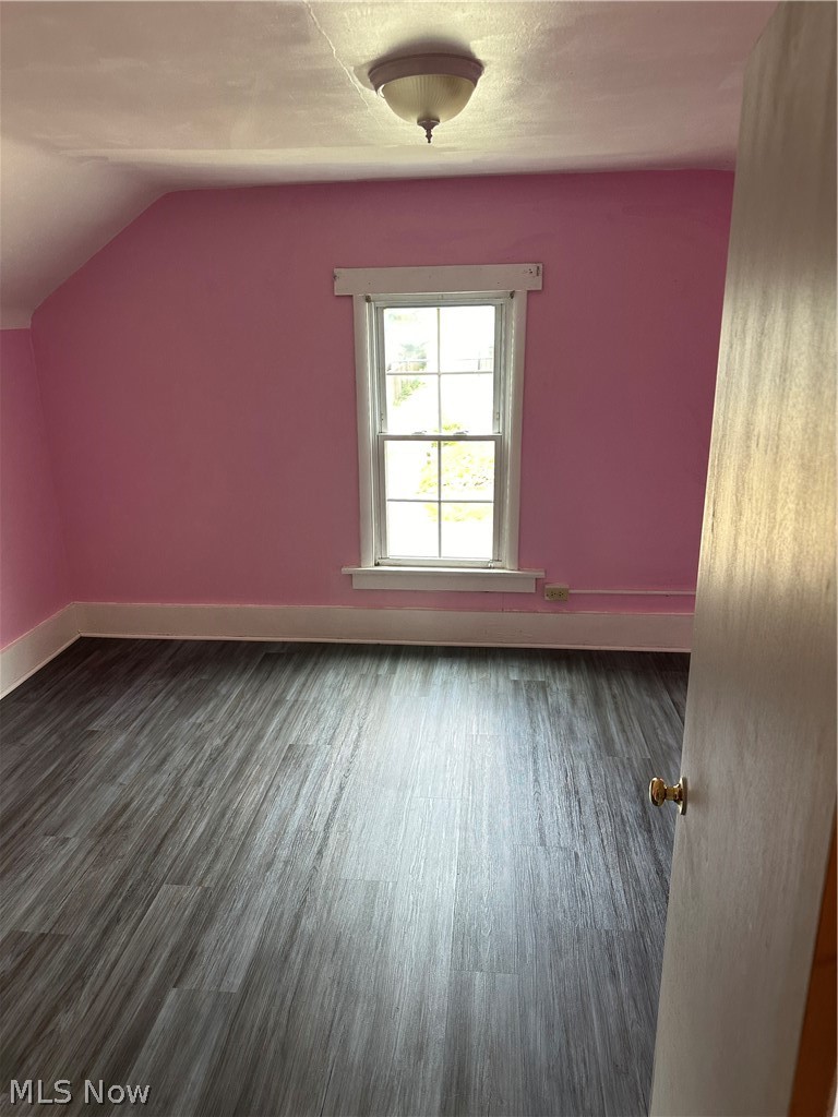 2285 6th Street Southwest Akron, OH 44314 - Photo 12 of 15