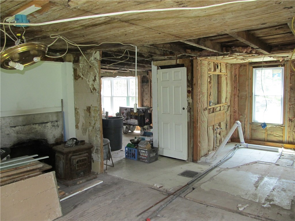 260 Joe Sarle Road Glocester, RI 02814 - Photo 7 of 10