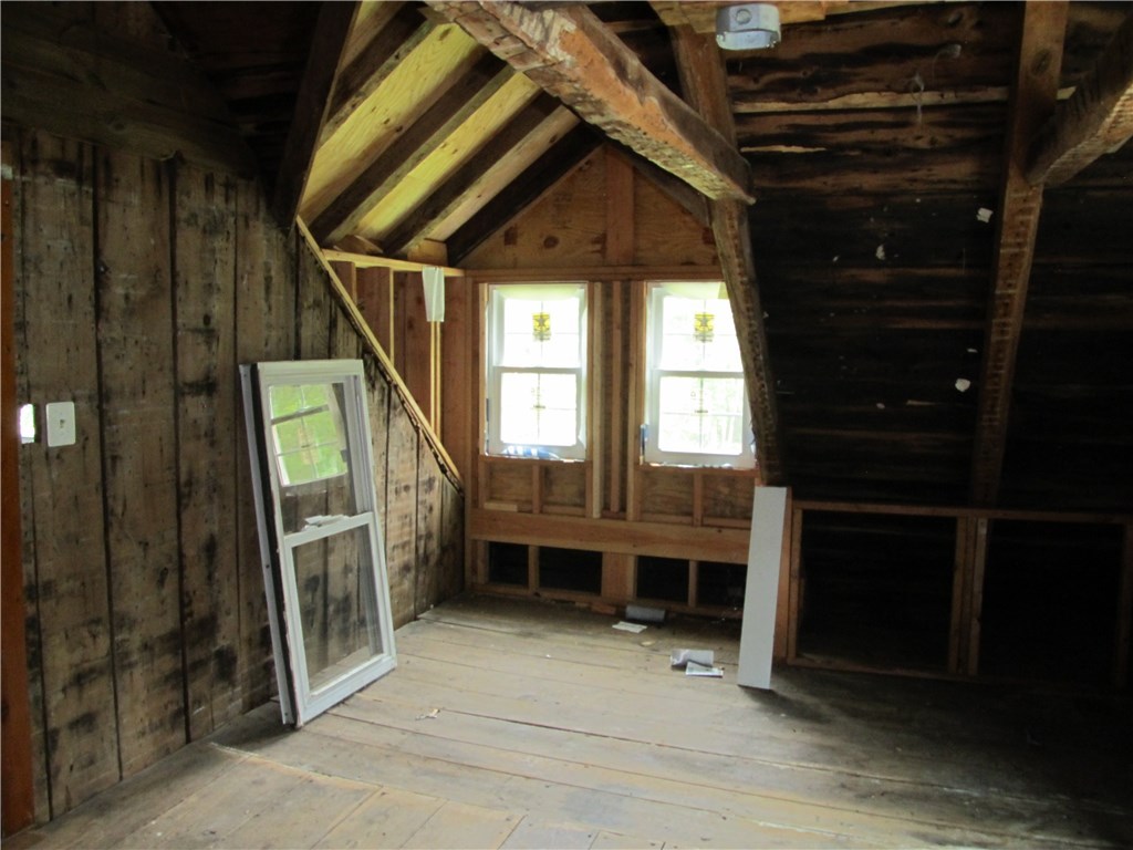 260 Joe Sarle Road Glocester, RI 02814 - Photo 9 of 10
