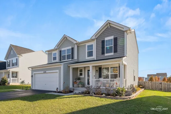 $360,000 | 1908 Pauline Place, Plano, IL 60545