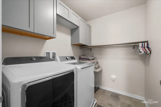 $380,000 | 1908 Pauline Place, Plano, IL 60545