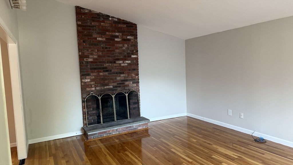 48 Badger Road Framingham, MA 01702 - Photo 6 of 42