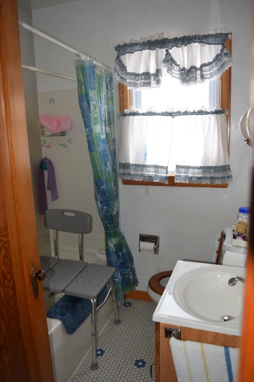 727 Thayer Street Rhinelander, WI 54501 - Photo 15 of 46 Gallery Image 15