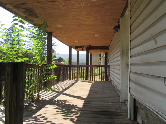 216 Sunnyside Road Bedford, PA 15522 - Photo 3 of 20