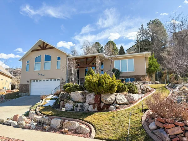 $930,000 | 610 Meadowlark Lane, Bountiful, UT 84010