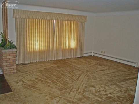 5481 Beecher Road Flint, MI 48532 - Photo 2 of 23 20396507-1.JPG