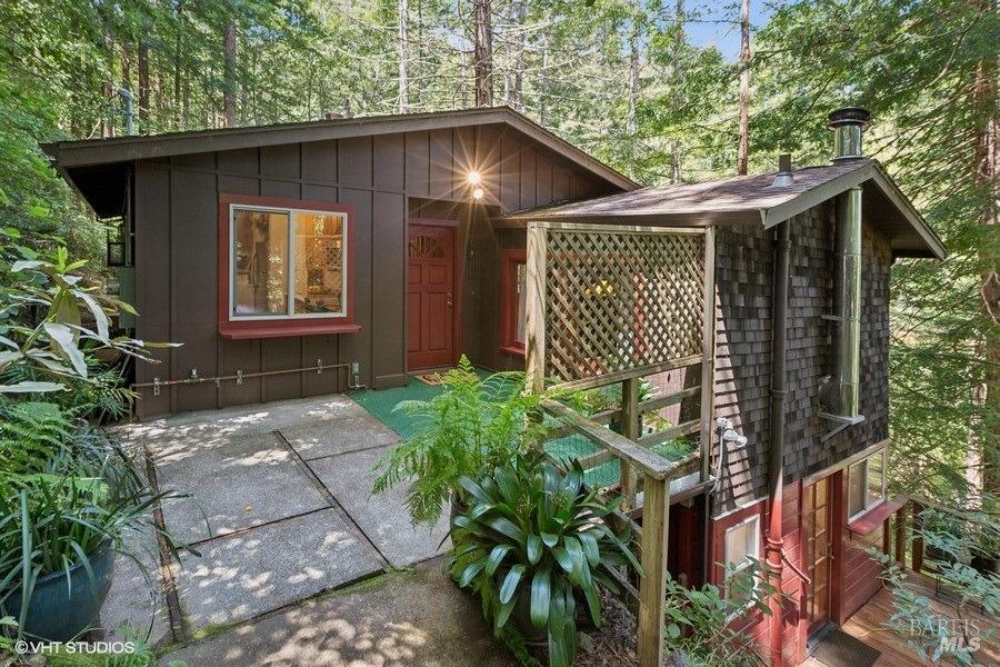 25 Renz Road Mill Valley, CA 94941 - Photo 1 of 1 a front view of a house with garden