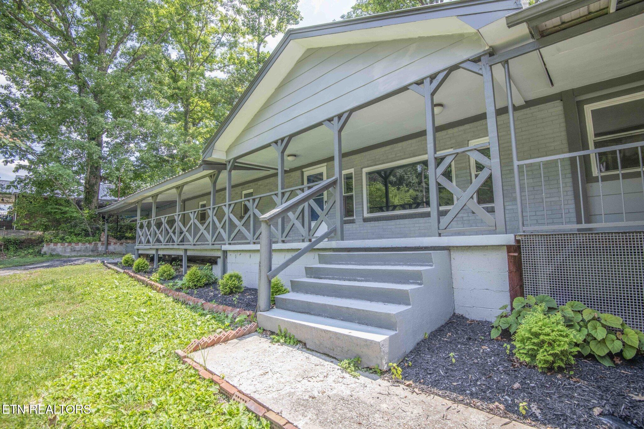 Front Porch Entry