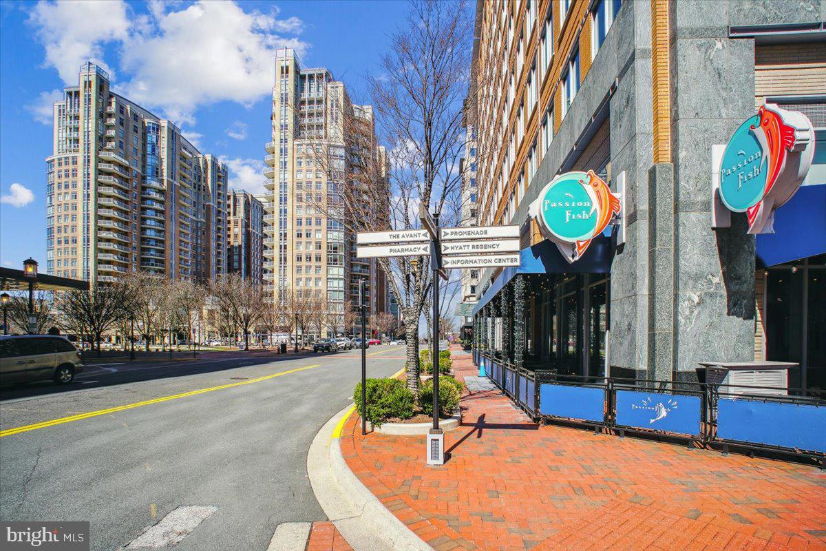 12000 Market Street, Unit 371 Reston, VA 20190 - Photo 60 of 81 Reston Town Center