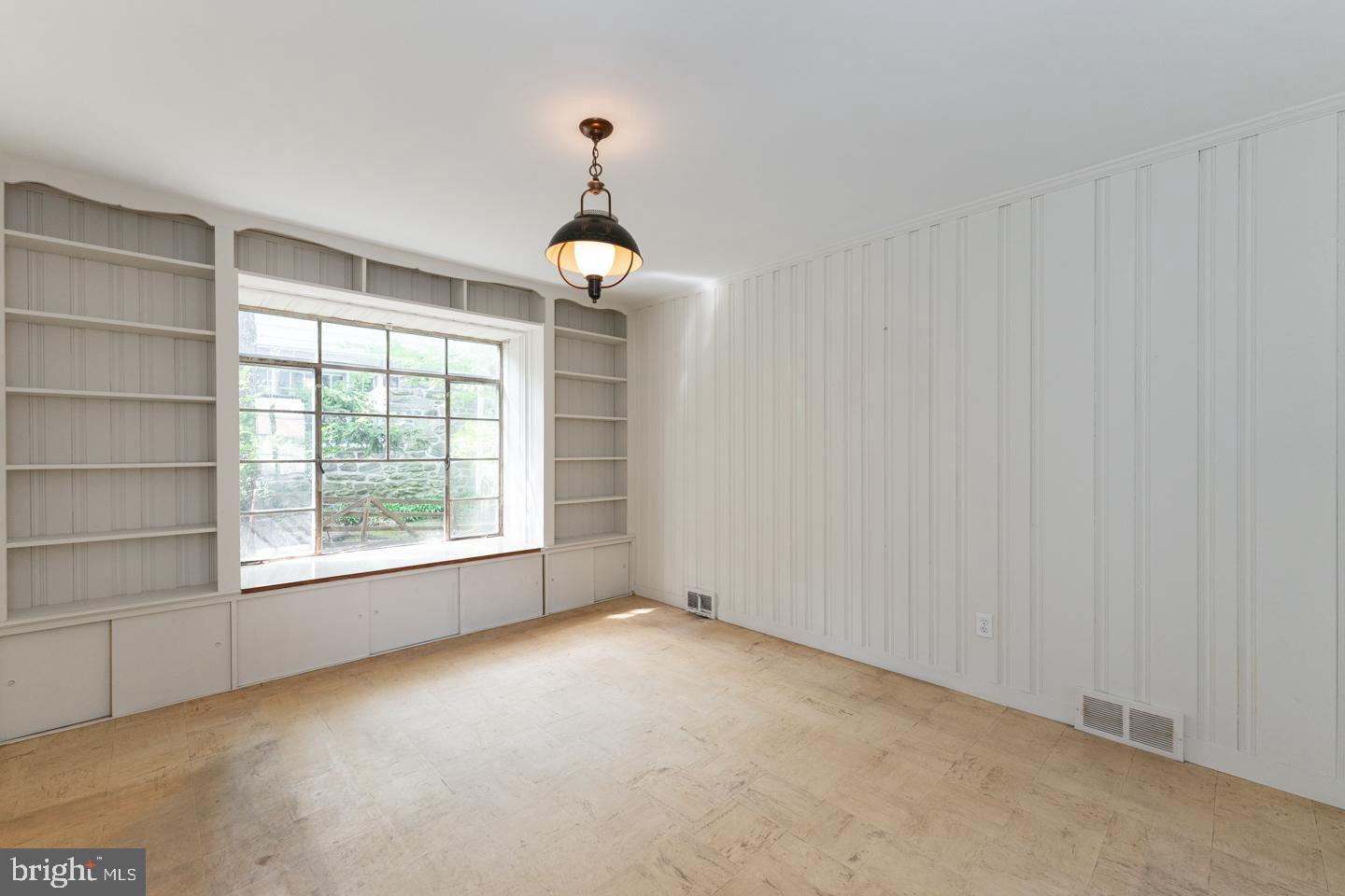 622 Greythorne Road Wynnewood, PA 19096 - Photo 17 of 50 Bonus Room/Den is tucked away