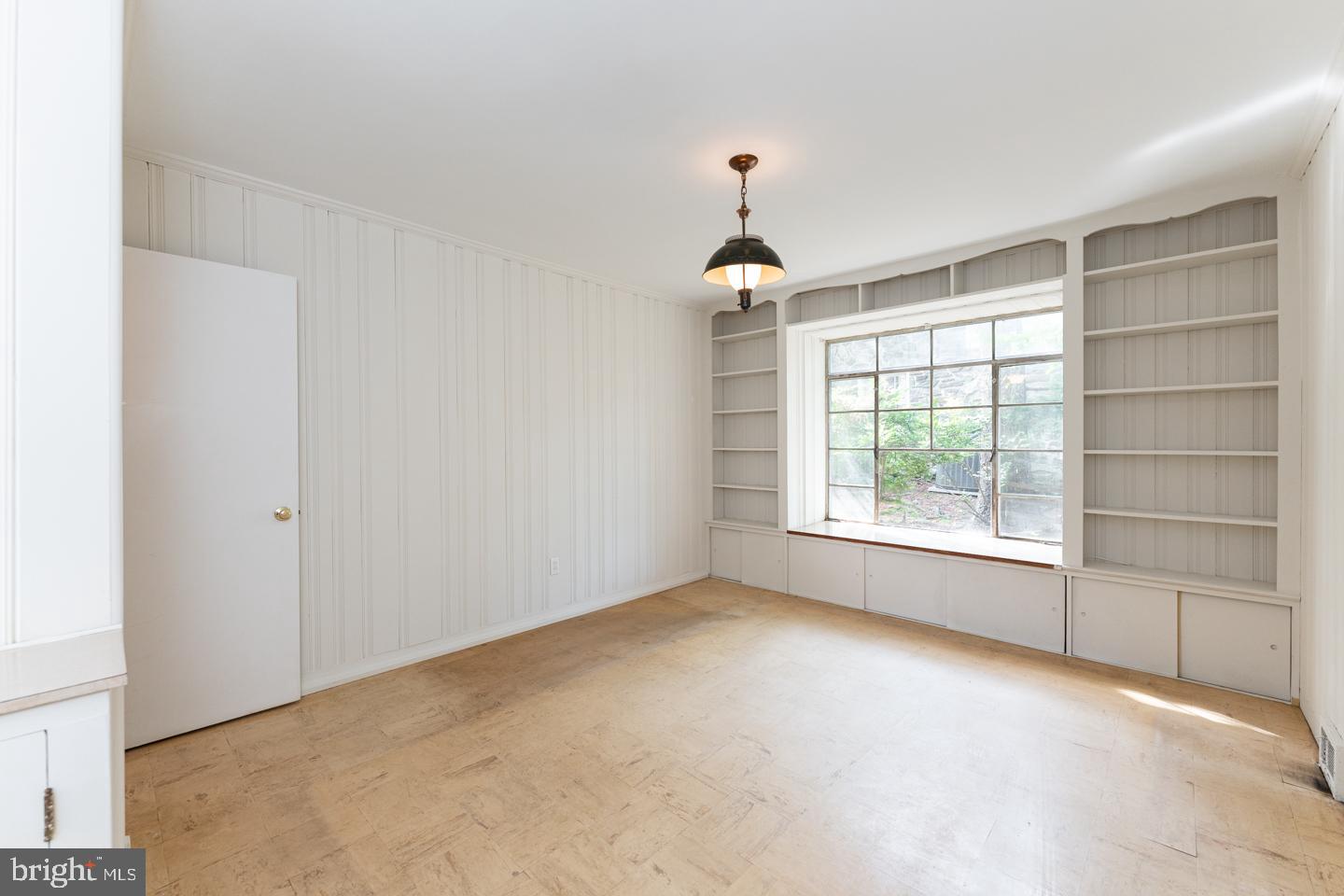 622 Greythorne Road Wynnewood, PA 19096 - Photo 20 of 50 Built-Ins in Bonus Room/Den